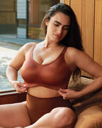 CloudLift™ bra Luxury Satin Seamless Wireless Support Bra - view 12