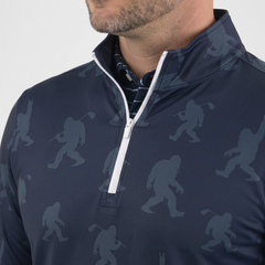 MIDNIGHT FAIRWAY STRIDE
